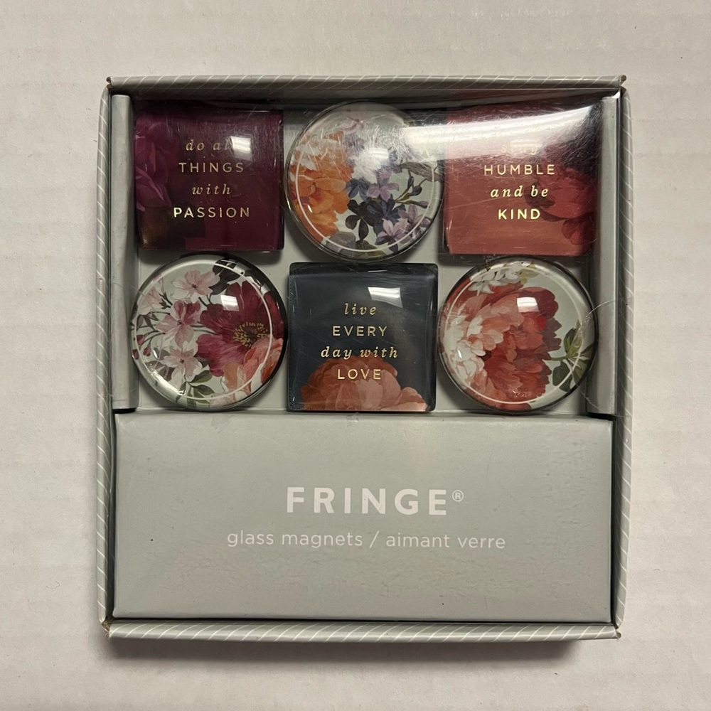 Fringe Magnet Set Six Magnets NEW in Box Glass 3 Round Floral & 3 Square Quotes